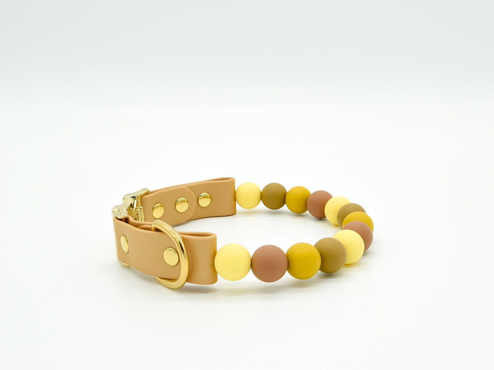 Bead dog collars